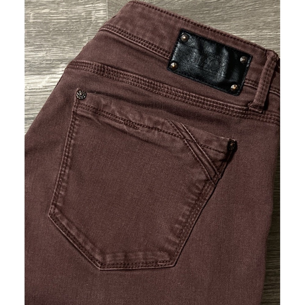 Buckle Black Fit No. 53 Skinny Stretch Mid Rise Jean SZ 29x32 (32x31) in Caserta